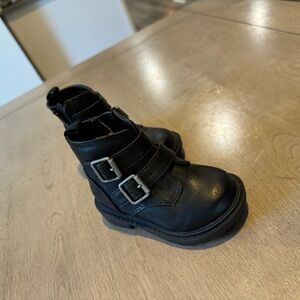 Cat & Jack black combat boots, size 5